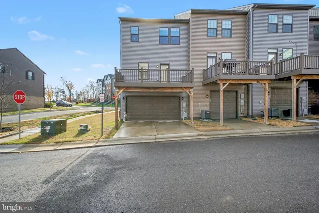 a view of a house with a outdoor space