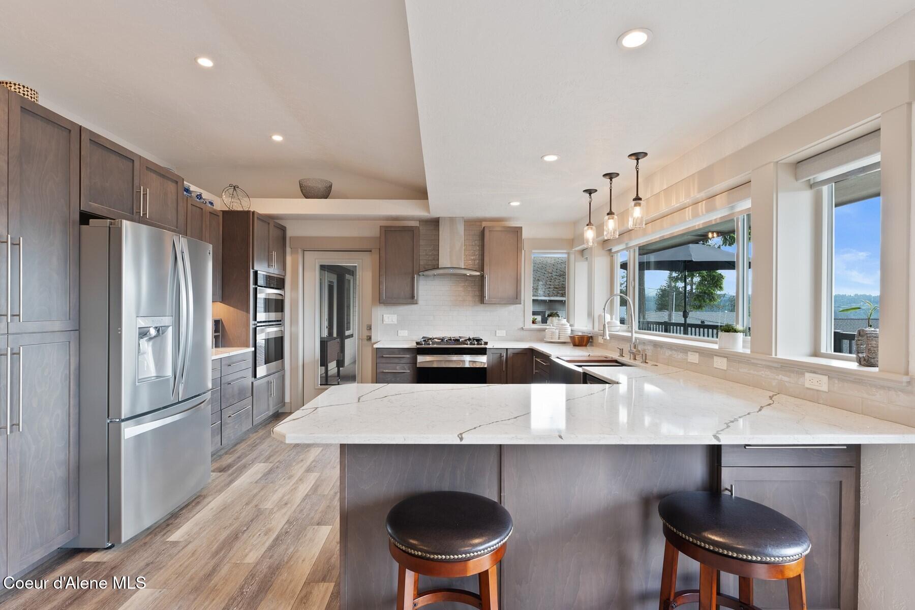 2406-1 South Silver Beach Road Coeur D'Alene, ID 83814 - Photo 7 of 44 Luxury Modern newer kitchen