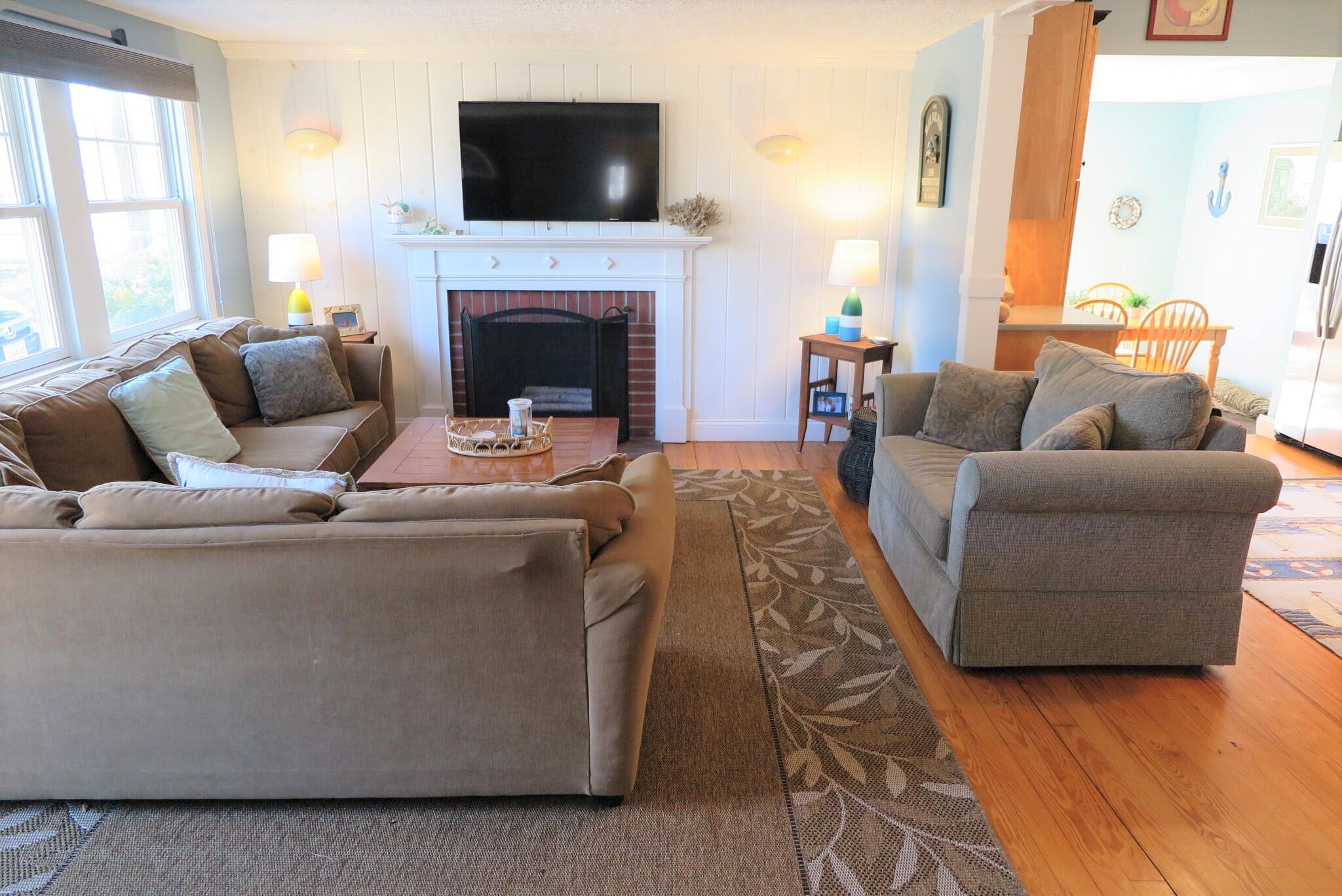 29 Colony Road Dennis Port, MA 02639 - Photo 4 of 32 IMG_1970