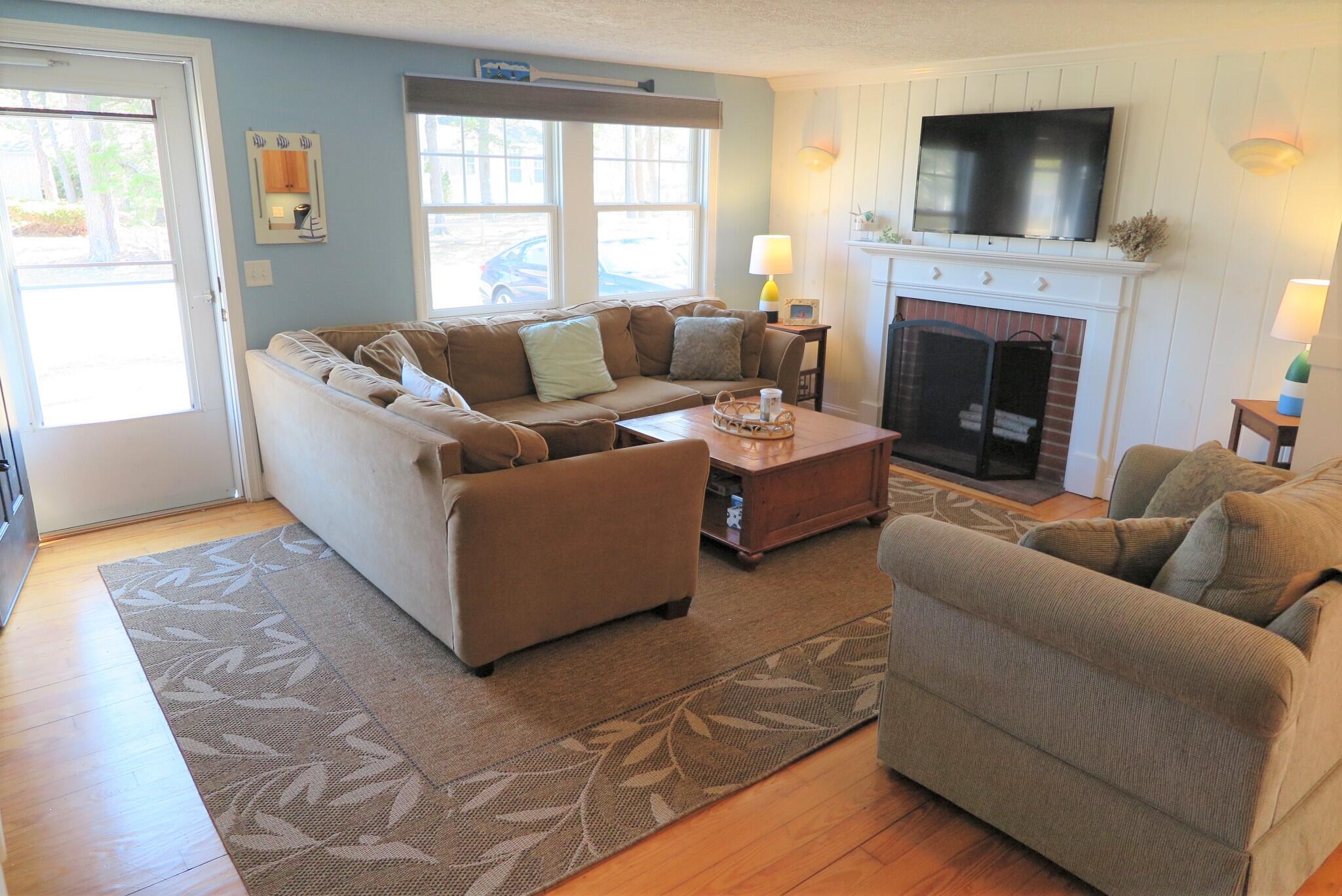 29 Colony Road Dennis Port, MA 02639 - Photo 5 of 32 IMG_1969