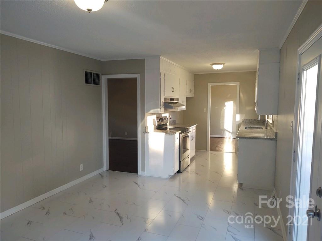332 Center Street Chester, SC 29706 - Photo 11 of 16 Gallery Image 11