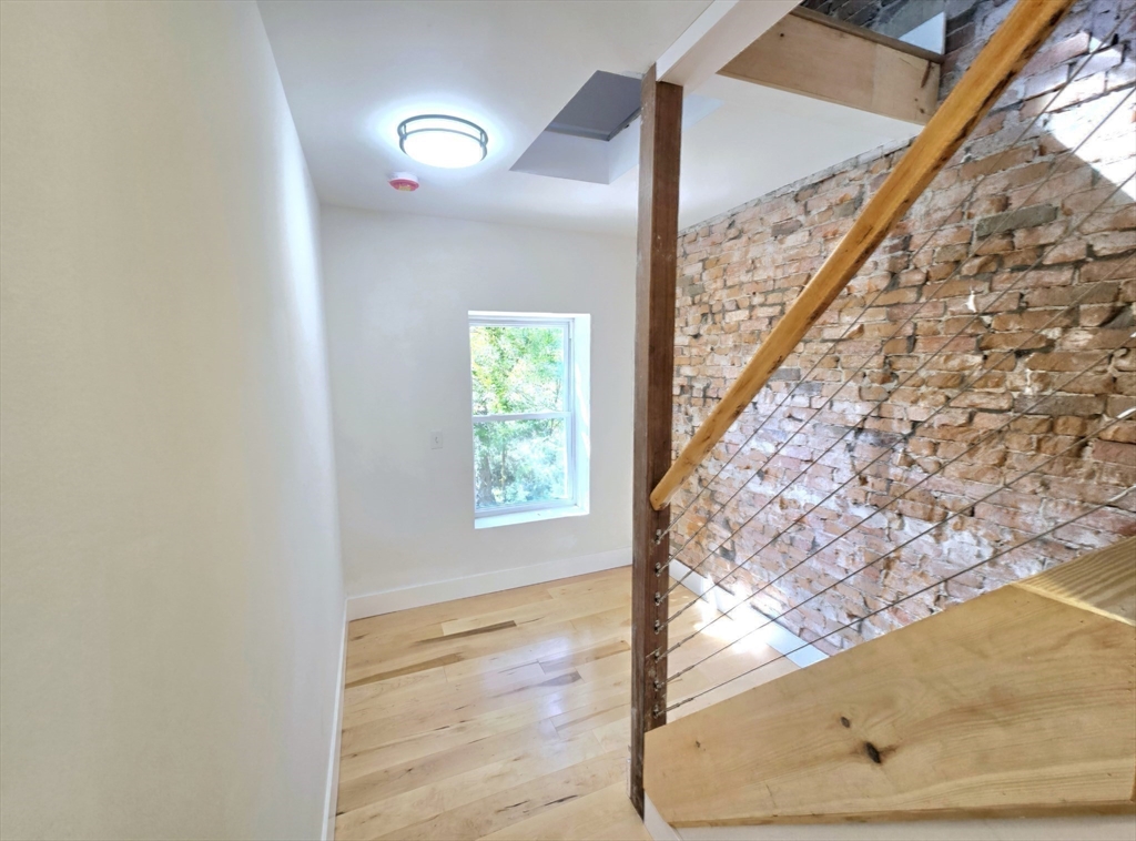 321 Riverside Drive Northampton, MA 01062 - Photo 17 of 24 a view of a balcony