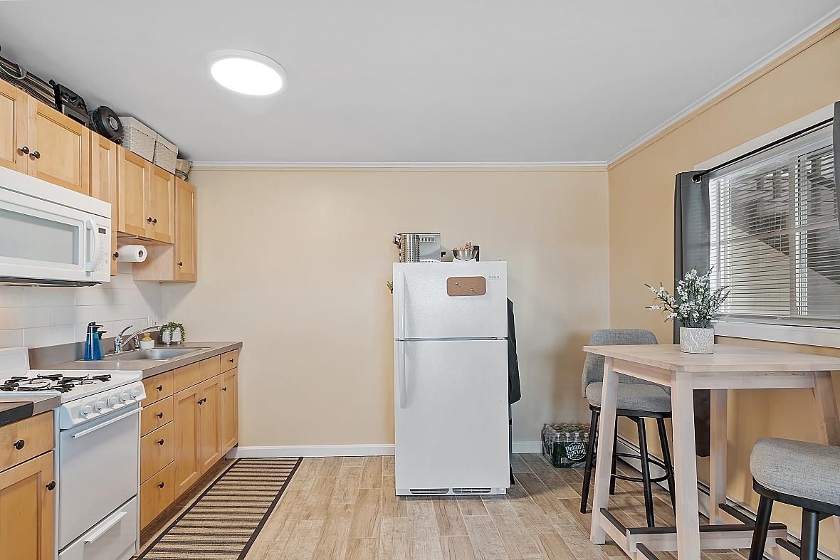 933 Ocean Boulevard, Unit 9 Hampton, NH 03842 - Photo 6 of 14