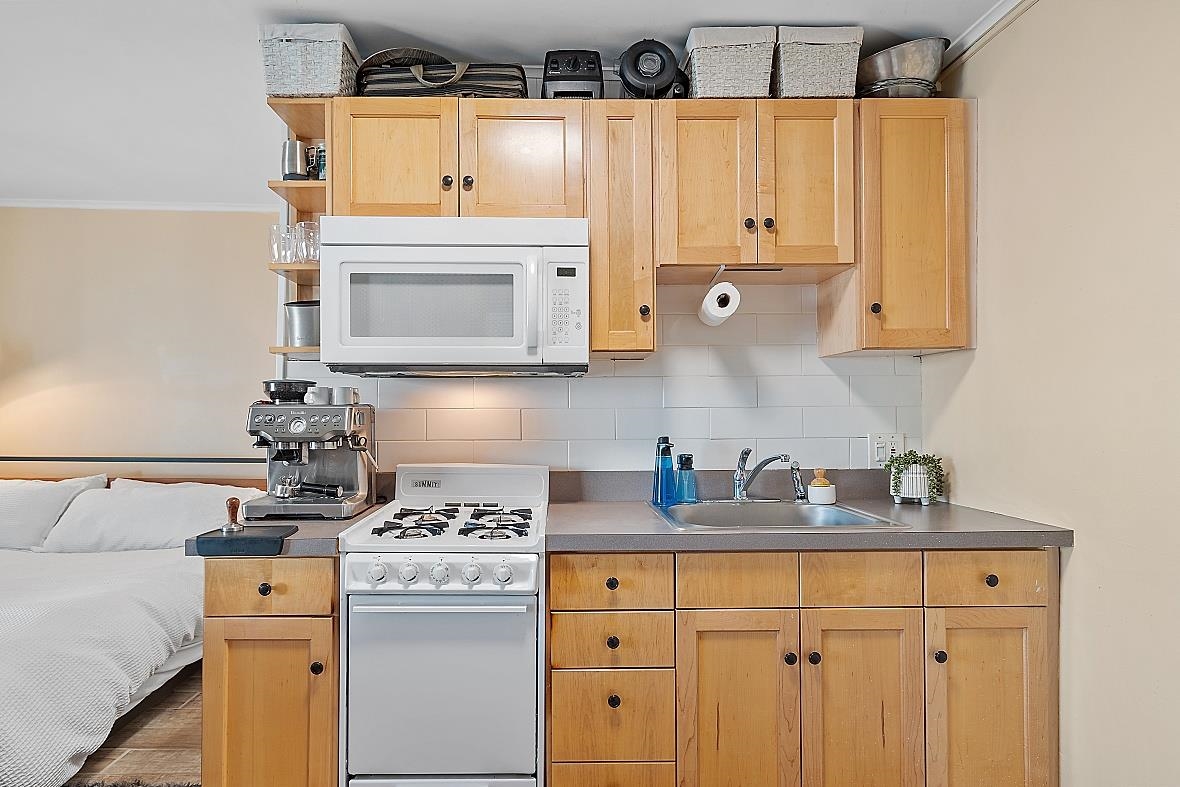 933 Ocean Boulevard, Unit 9 Hampton, NH 03842 - Photo 7 of 14