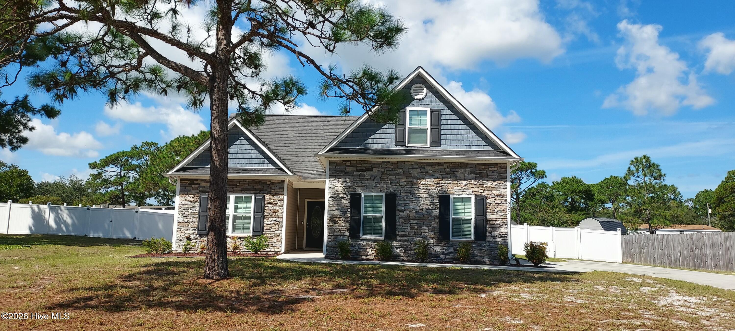 227 Queens Haven Road Hubert, NC 28539 - Photo 9 of 69 Gallery Image 9