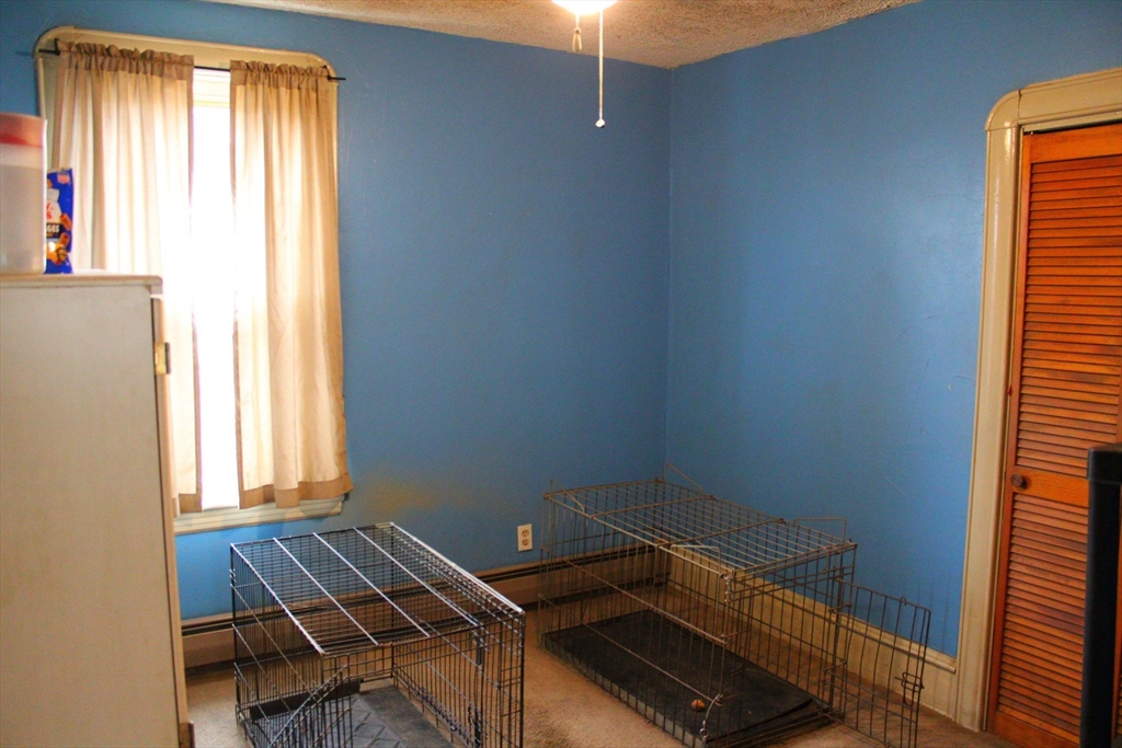 186 Spencer Street Fall River, MA 02721 - Photo 18 of 34