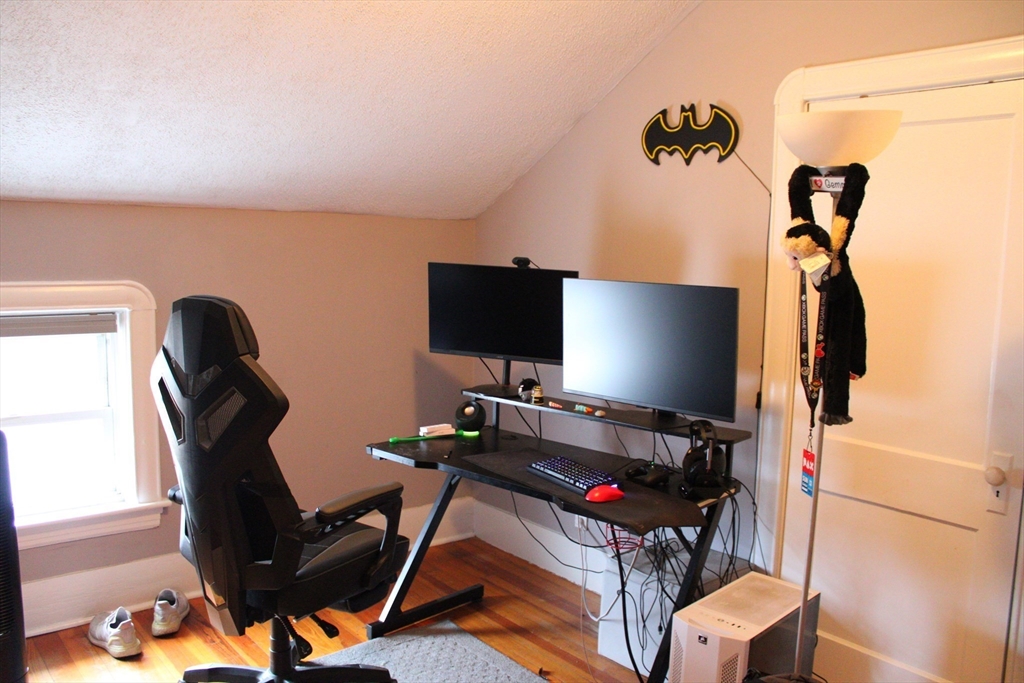 186 Spencer Street Fall River, MA 02721 - Photo 26 of 34