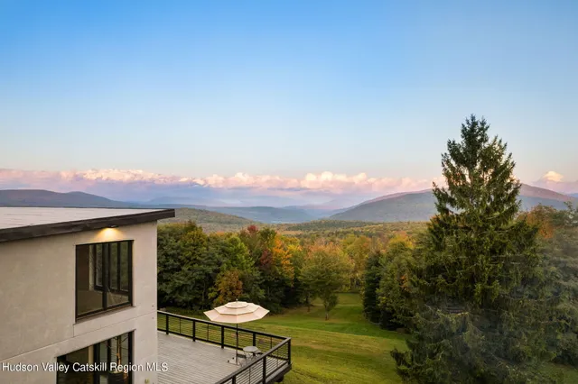 $1,950,000 | 88 Minew Road, Lexington, NY 12468