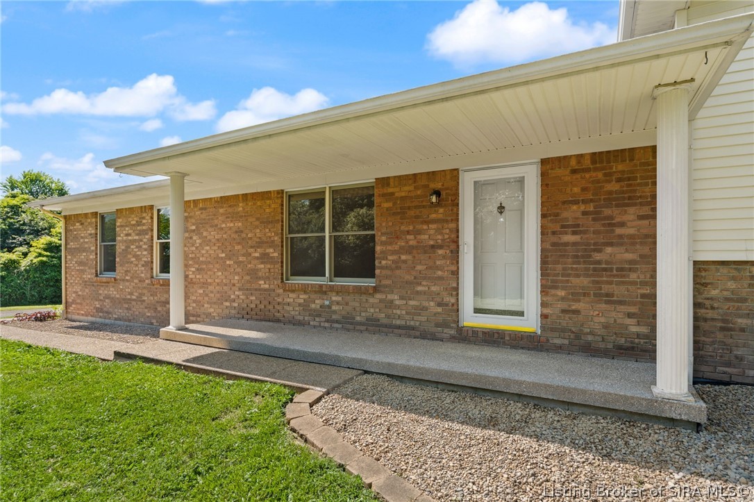 2375 South Gethsemane Road Northwest Corydon, IN 47112 - Photo 3 of 44