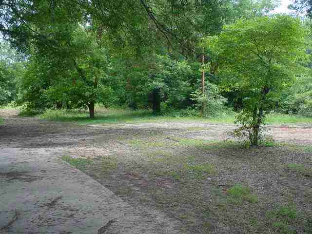 608 Musgrove Street Clinton, SC 29325 - Photo 1 of 4 Gallery Image 1