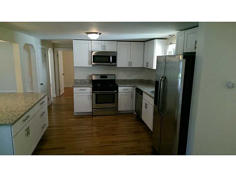 38 Indian Road East Providence, RI 02915 - Photo 3 of 18 Kitchen.