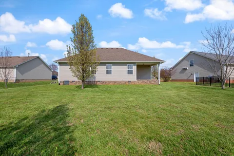 $340,000 | 112 Beaver Creek Drive, Portland, TN 37148