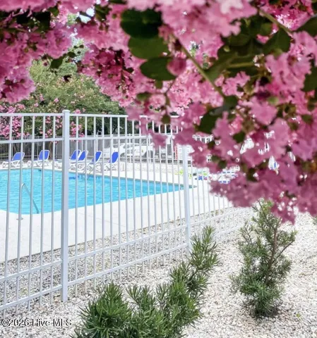 $1,900 | 5813 Wrightsville Avenue, Unit 160, Wilmington, NC 28403