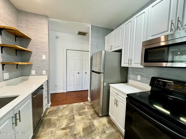 $1,900 | 5813 Wrightsville Avenue, Unit 160, Wilmington, NC 28403