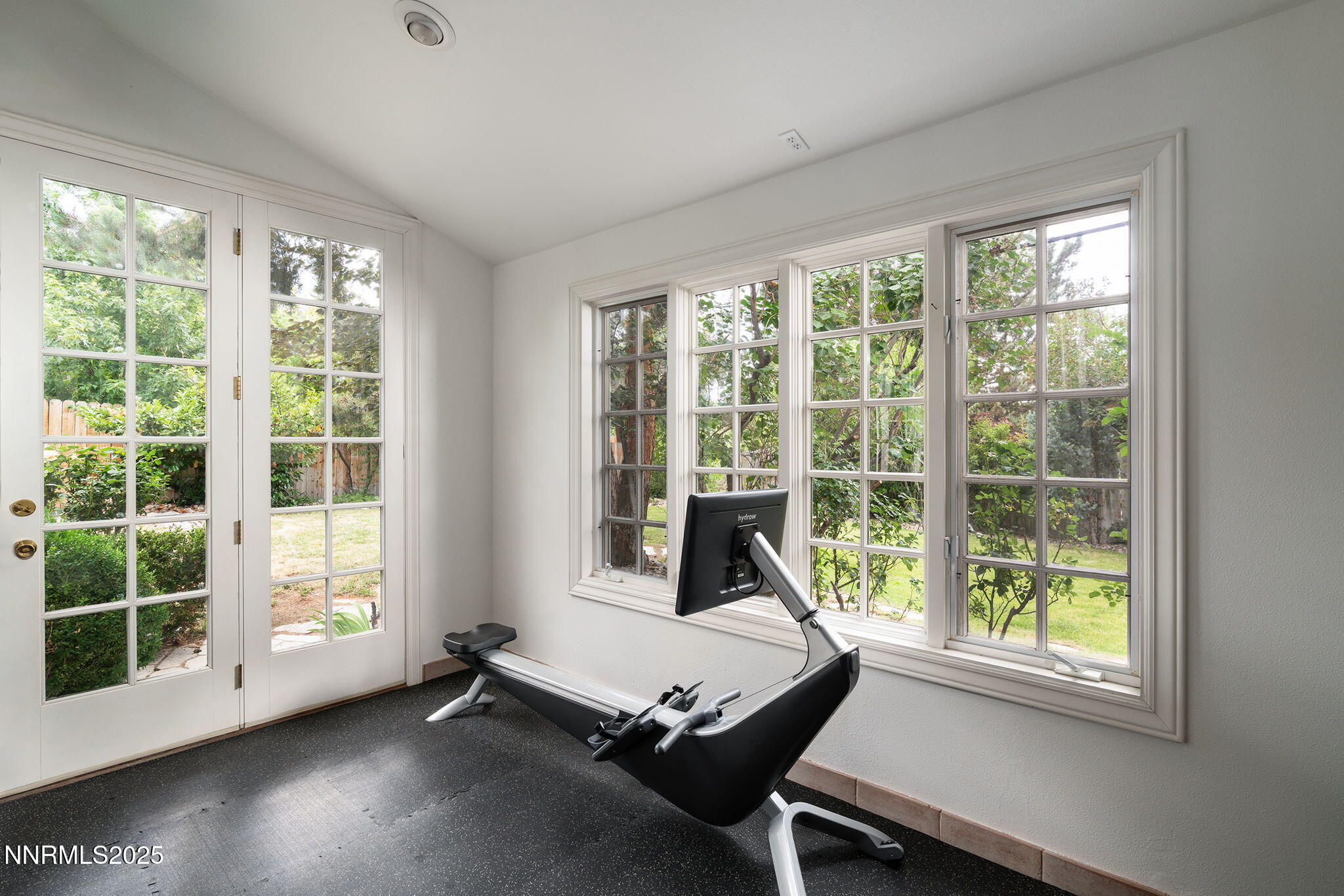 144 Greenridge Drive Reno, NV 89509 - Photo 17 of 71 a living room with a large window
