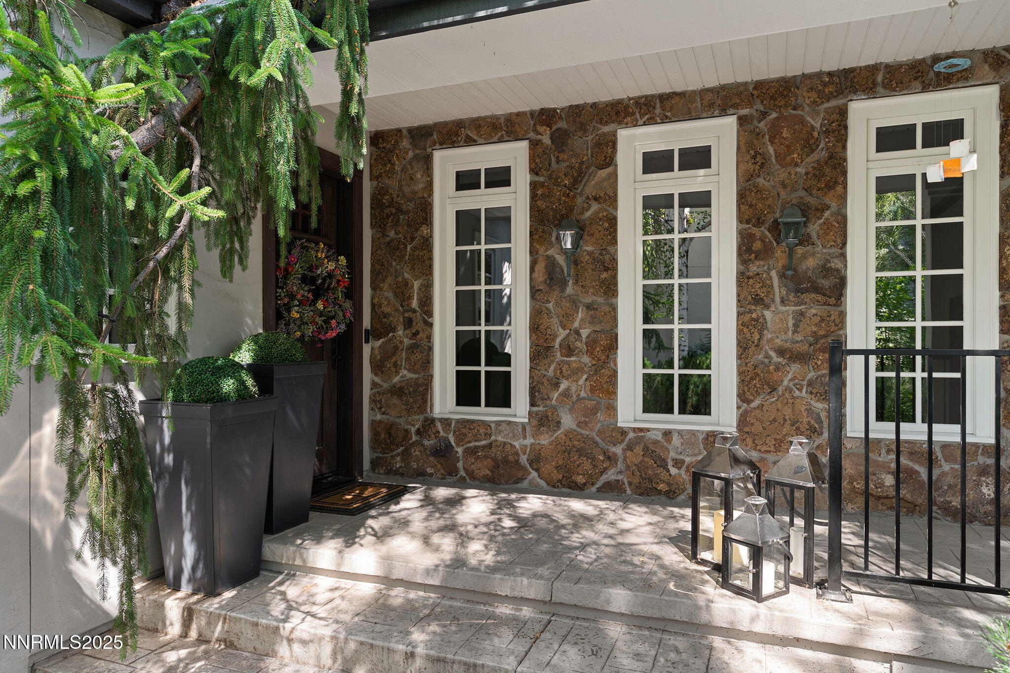 144 Greenridge Drive Reno, NV 89509 - Photo 5 of 71 11-web-or-mls-_DSC3533