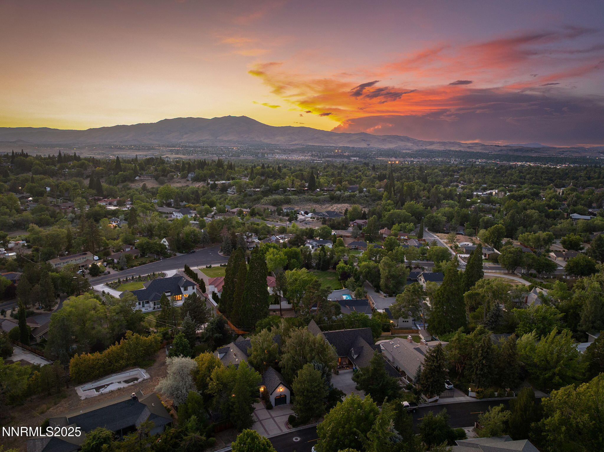 144 Greenridge Drive Reno, NV 89509 - Photo 67 of 71 an aerial view of residential house and green space