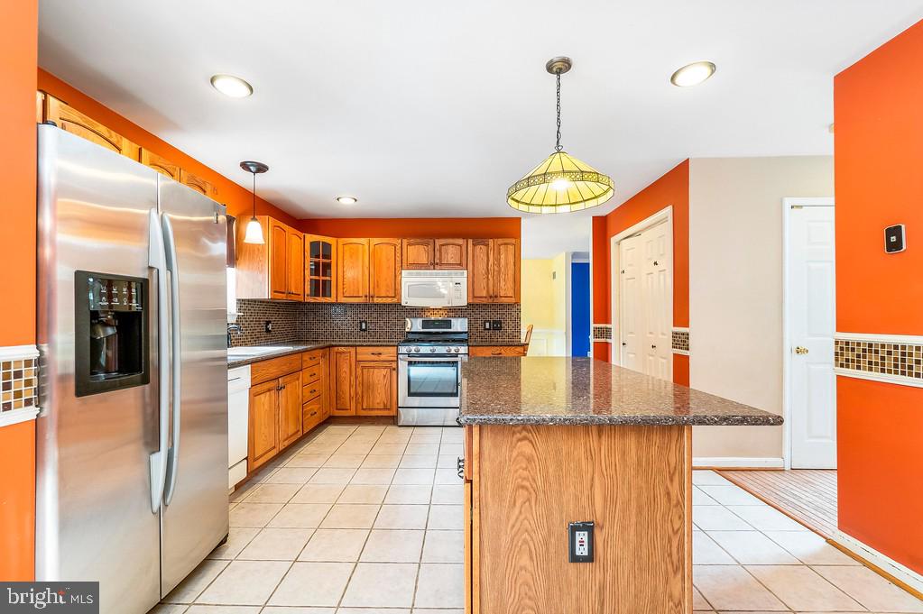 2405 Rochelle Drive Fallston, MD 21047 - Photo 15 of 46 Kitchen