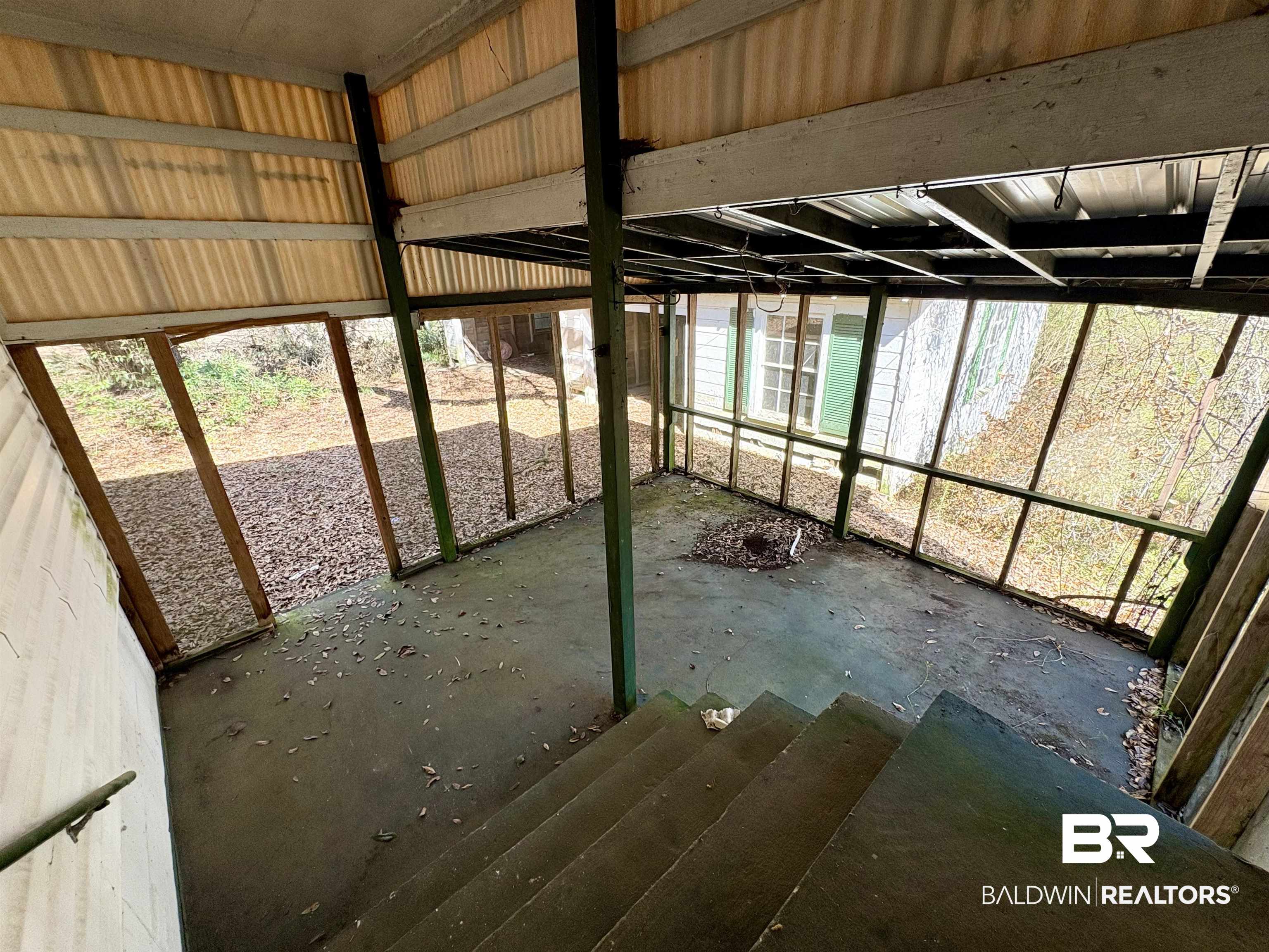 4060 Dickson Lane Mobile, AL 36618 - Photo 14 of 16 View of miscellaneous room