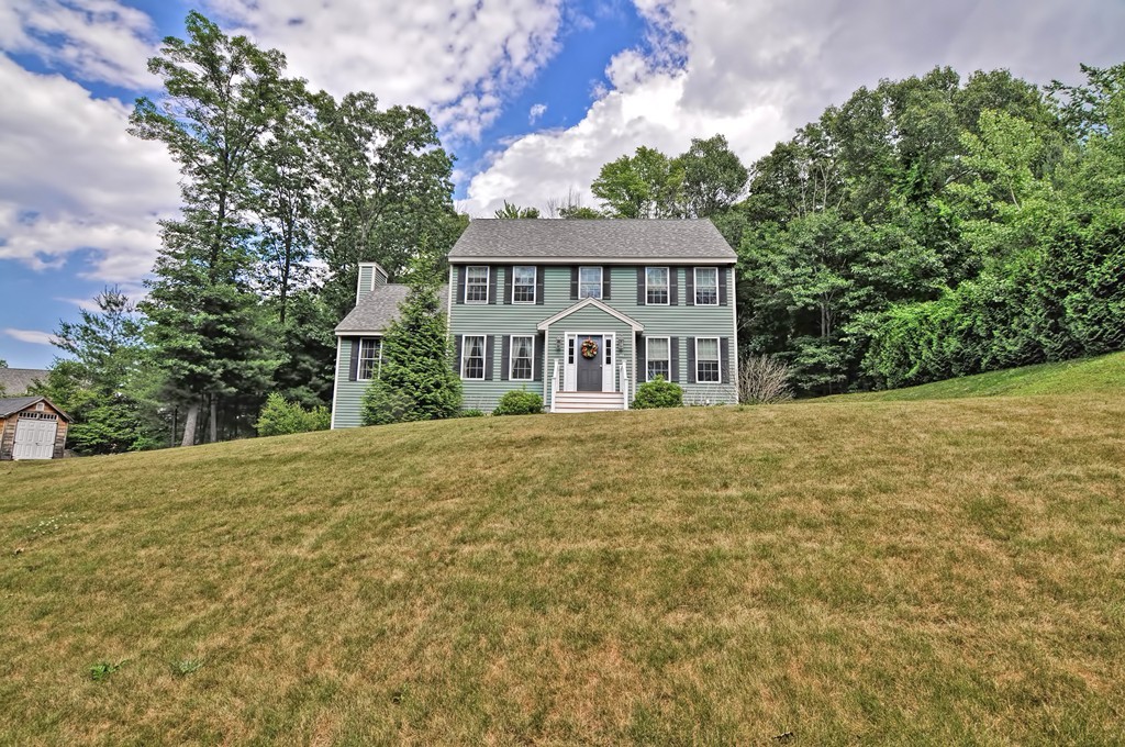 99 Snake Hill Road Ayer, MA 01432 - Photo 2 of 29 Gallery Image 2