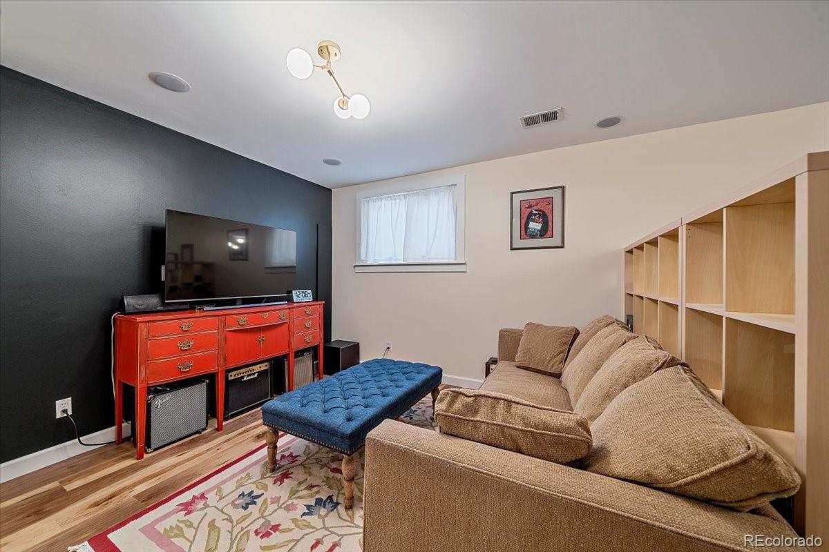 1009 West Ridge Road Littleton, CO 80120 - Photo 25 of 40