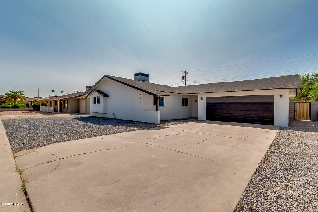 8701 East Chaparral Road Scottsdale, AZ 85250 - Photo 3 of 32 03-Chaparral