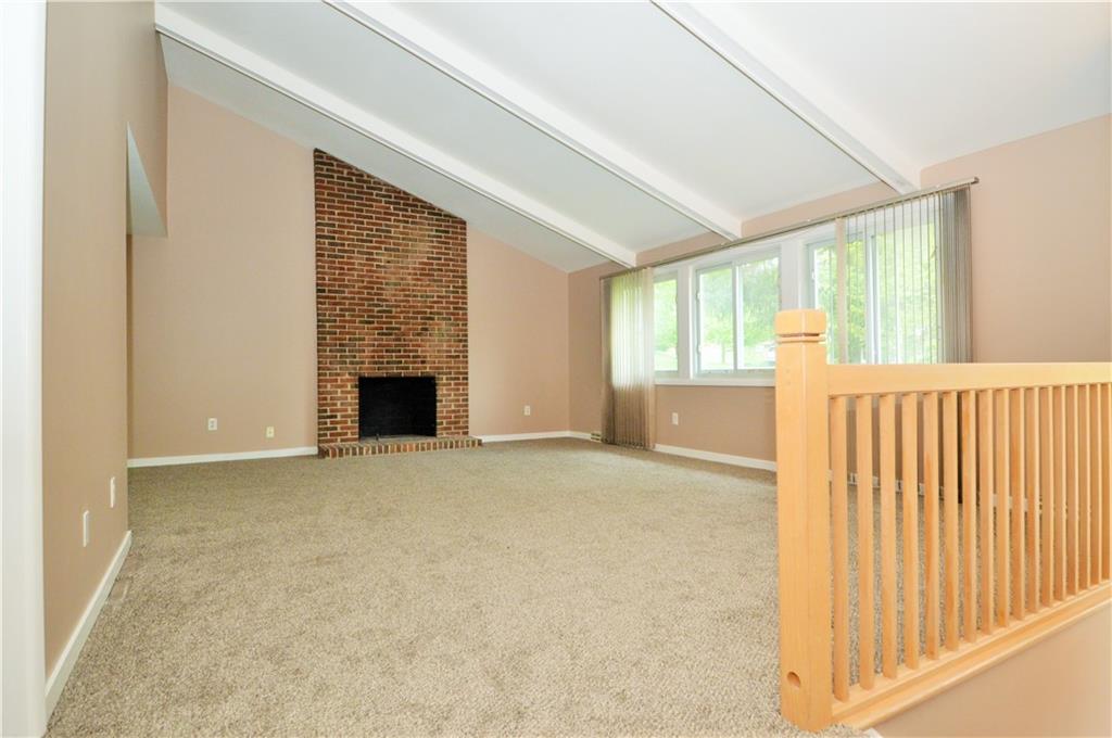 1283 Rolling Meadow Road Pittsburgh, PA 15241 - Photo 4 of 25 Gallery Image 4
