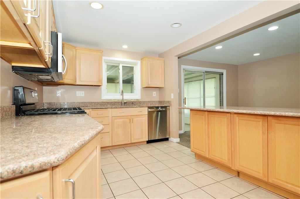 1283 Rolling Meadow Road Pittsburgh, PA 15241 - Photo 8 of 25 Gallery Image 8