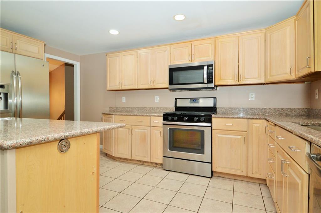 1283 Rolling Meadow Road Pittsburgh, PA 15241 - Photo 9 of 25 Gallery Image 9