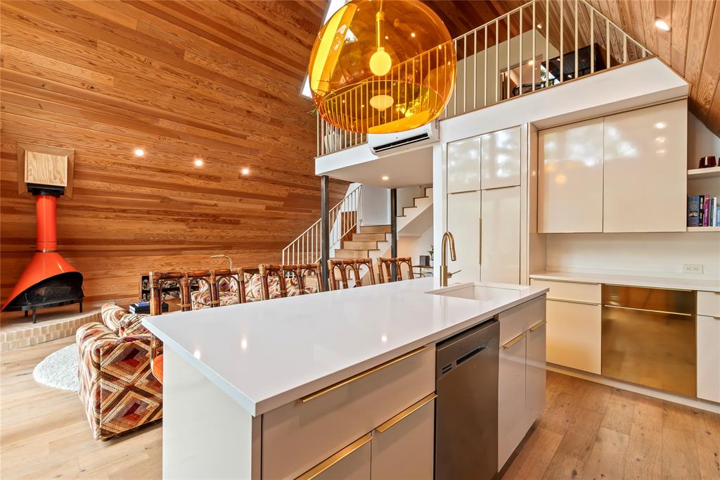 5706 Point La Vista Road Malakoff, TX 75148 - Photo 6 of 28 a kitchen with a sink and a refrigerator