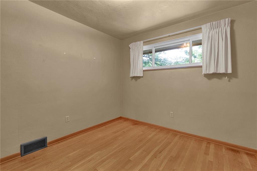 11 Darlington Road Beaver Falls, PA 15010 - Photo 15 of 24 Gallery Image 15