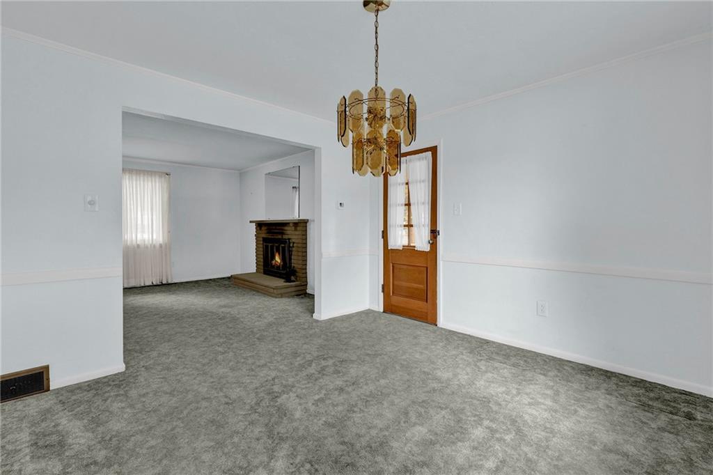 11 Darlington Road Beaver Falls, PA 15010 - Photo 5 of 24 Gallery Image 5