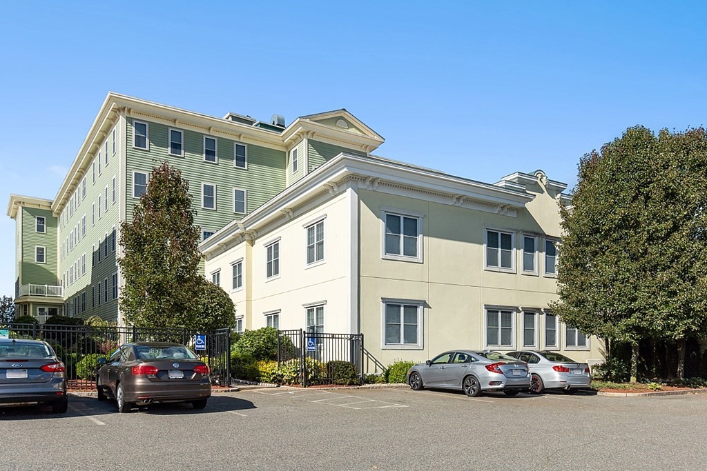 426 Main Street, Unit 205 Melrose, MA 02176 - Photo 23 of 26 a building view