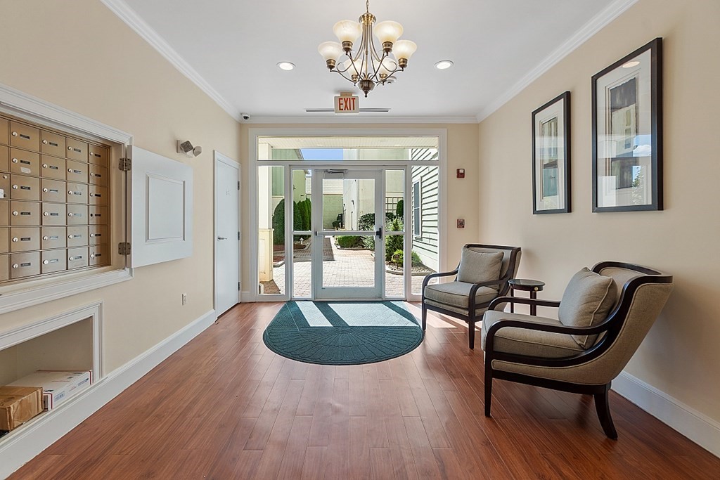 426 Main Street, Unit 205 Melrose, MA 02176 - Photo 26 of 26 a living room with furniture