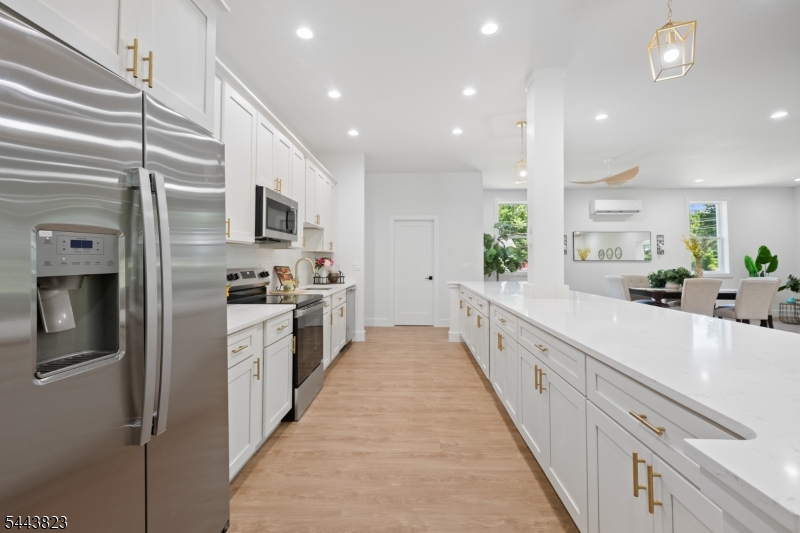 125 Main Street Hampton, NJ 08827 - Photo 4 of 39