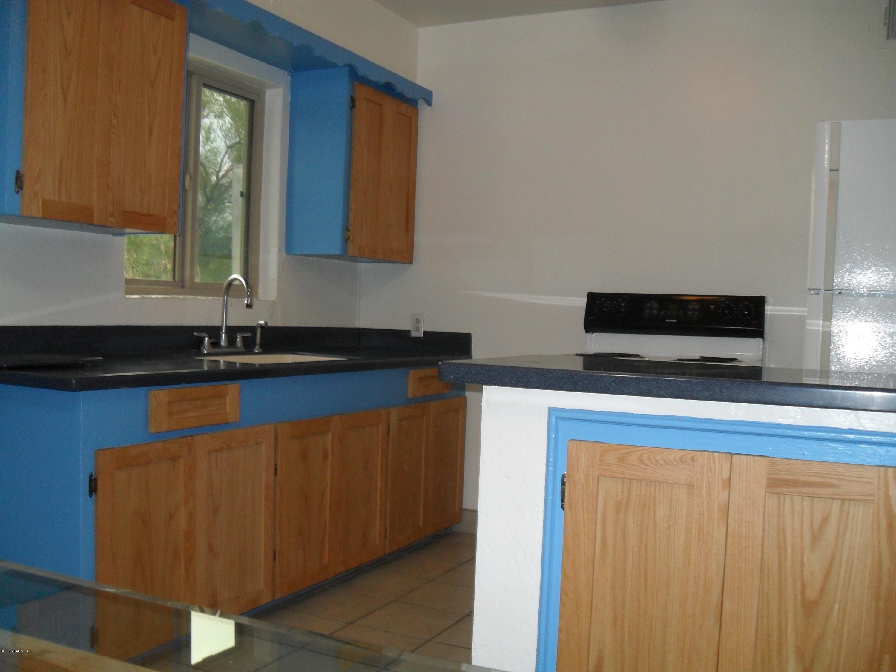 1237 East Silver Street Tucson, AZ 85719 - Photo 8 of 35