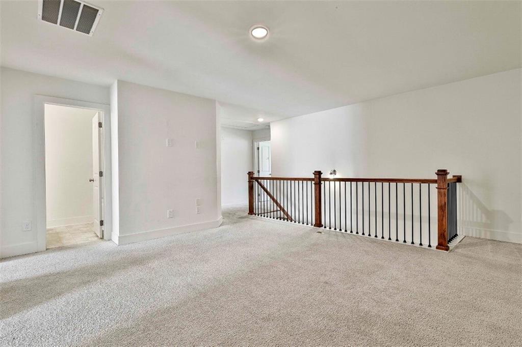 7641 Squire Court Fairburn, GA 30213 - Photo 21 of 33 a view of an empty room