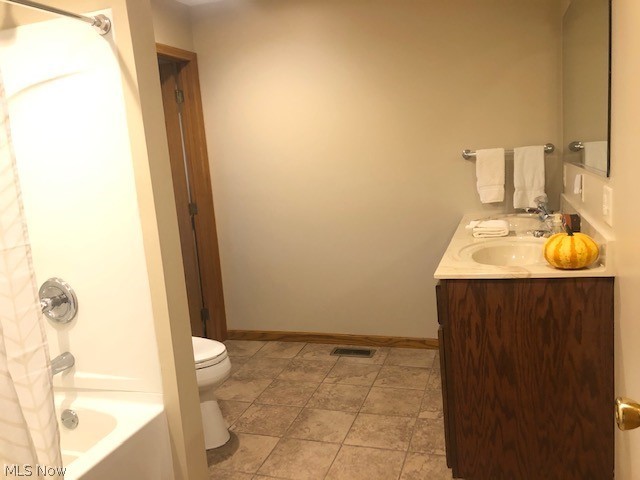 3254 Circleview Dover, OH 44622 - Photo 16 of 31
