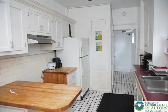 $460,000 | 1831 Hamilton Street, Allentown, PA 18104