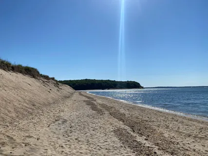 $1,799,000 | 60 Northwest Landing Road, East Hampton, NY 11937