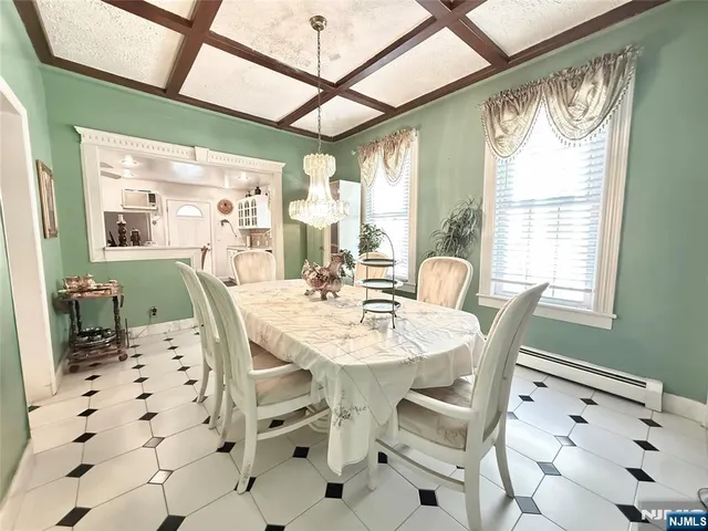 $779,000 | 33 West Newell Avenue, Rutherford, NJ 07070