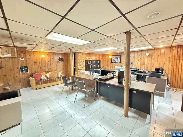 $779,000 | 33 West Newell Avenue, Rutherford, NJ 07070