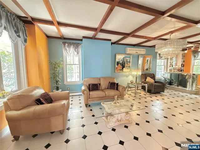 $779,000 | 33 West Newell Avenue, Rutherford, NJ 07070