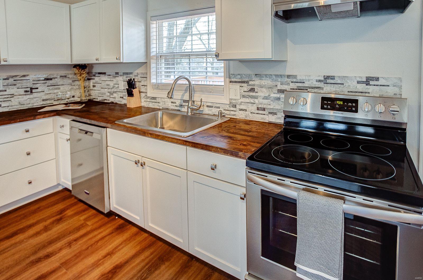 205 Seibert Road Shiloh, IL 62269 - Photo 8 of 27