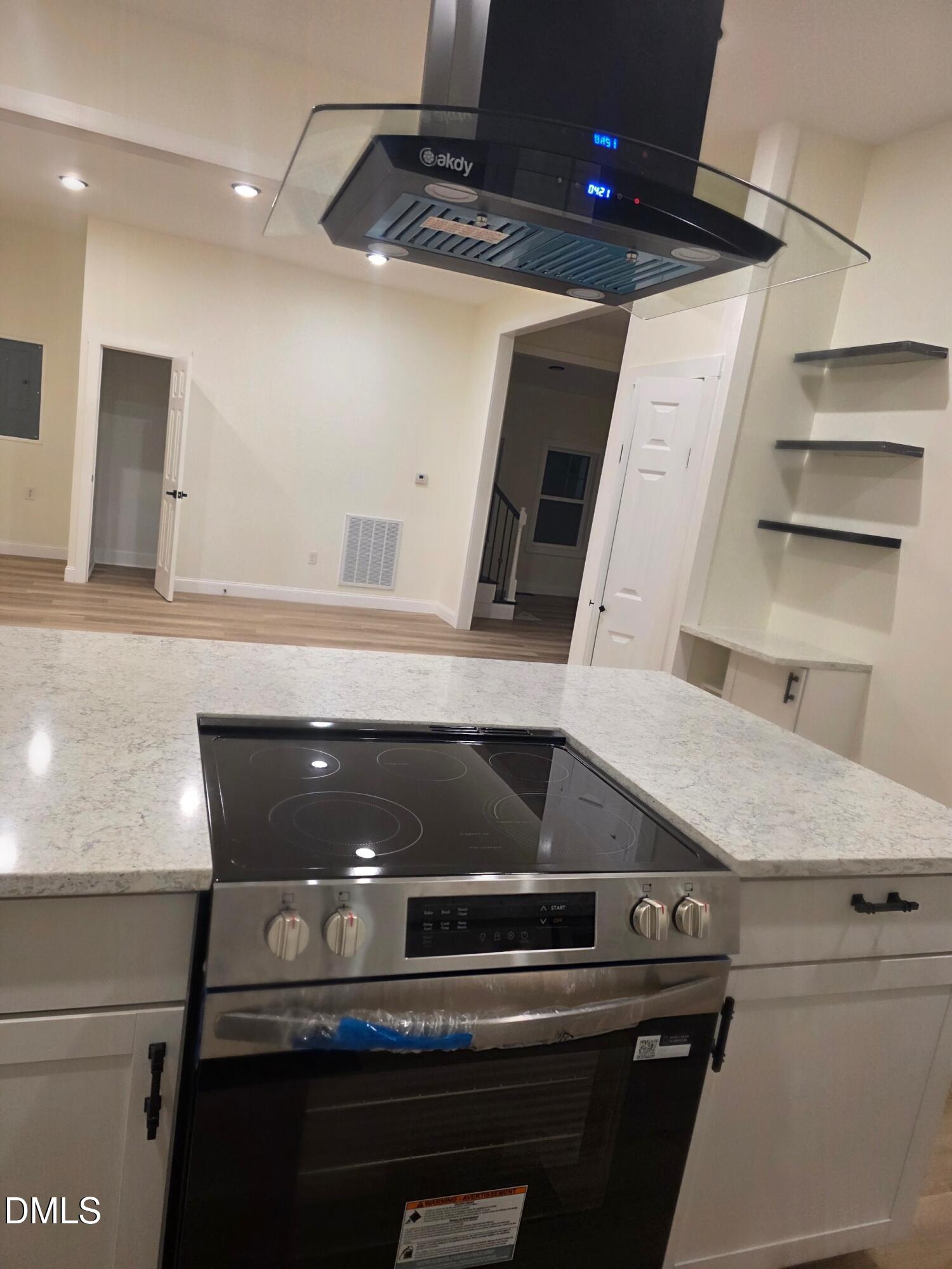 111 Virginia Avenue Roxboro, NC 27573 - Photo 8 of 18 9438