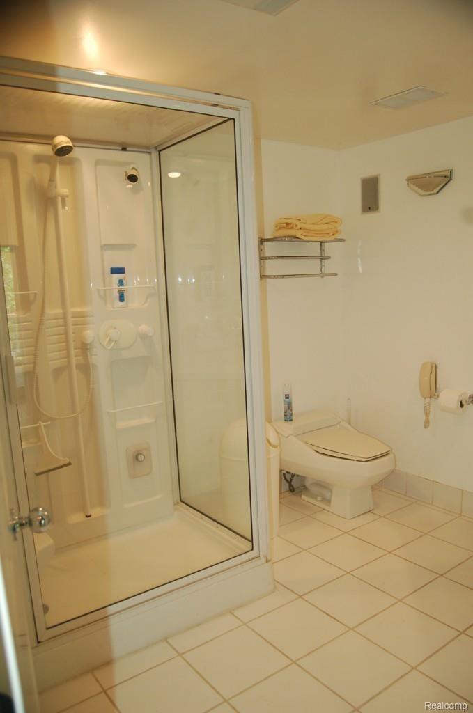 3018 Quail Ridge Circle Rochester, MI 48309 - Photo 69 of 90 DSC_0235.jpg
