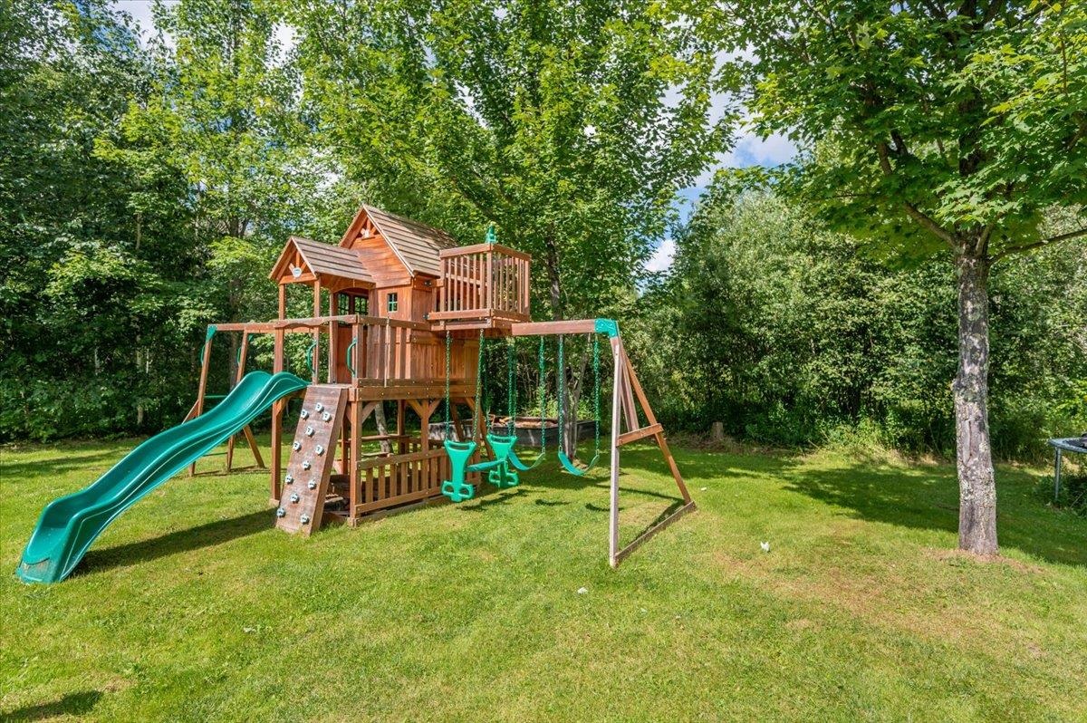 3777 Nemadji Loop Road Superior, WI 54880 - Photo 29 of 35