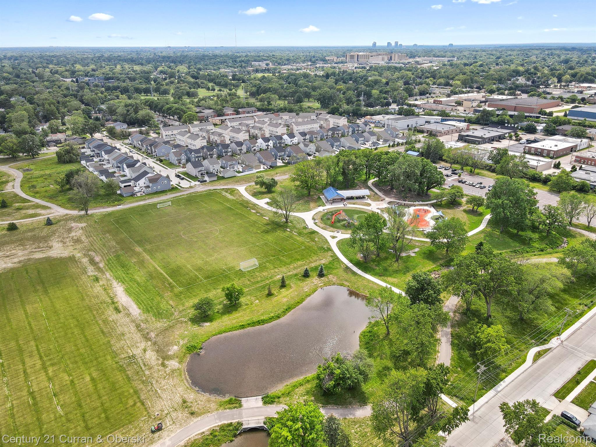 2500 Normandy Road, Unit 42 Royal Oak, MI 48073 - Photo 48 of 63 Gallery Image 48