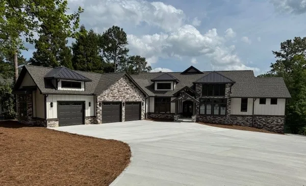 $3,995,000 | 518 Magellan Drive, West Union, SC 29696