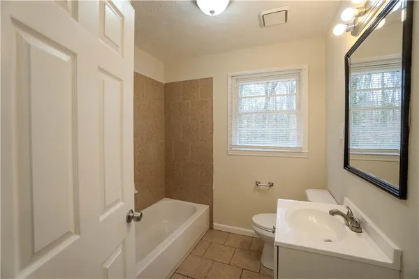 $2,150 | 6593 Dunwoody Trail, Austell, GA 30168